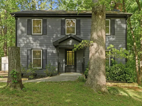 107 Black Bear Ct, Cary, NC 27513