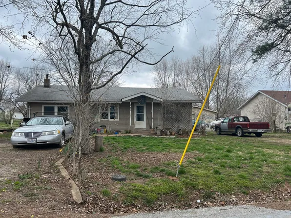 537 W Marsh Street, Buffalo, MO 65622