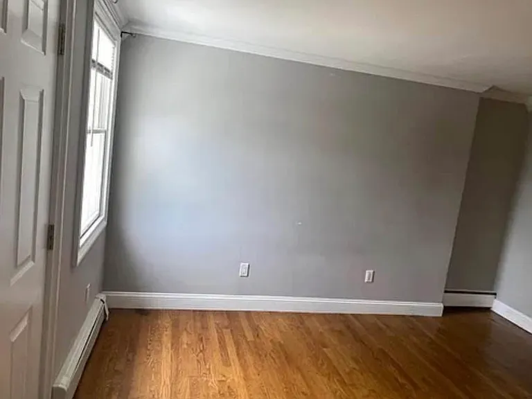 58 May St #1 — Photo 14