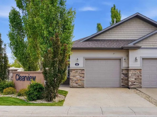 1 W Cody Pl, Red Deer, AB T4P 0M4