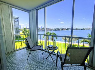 3020 Marcos Dr APT S311, North Miami Beach, FL 33160