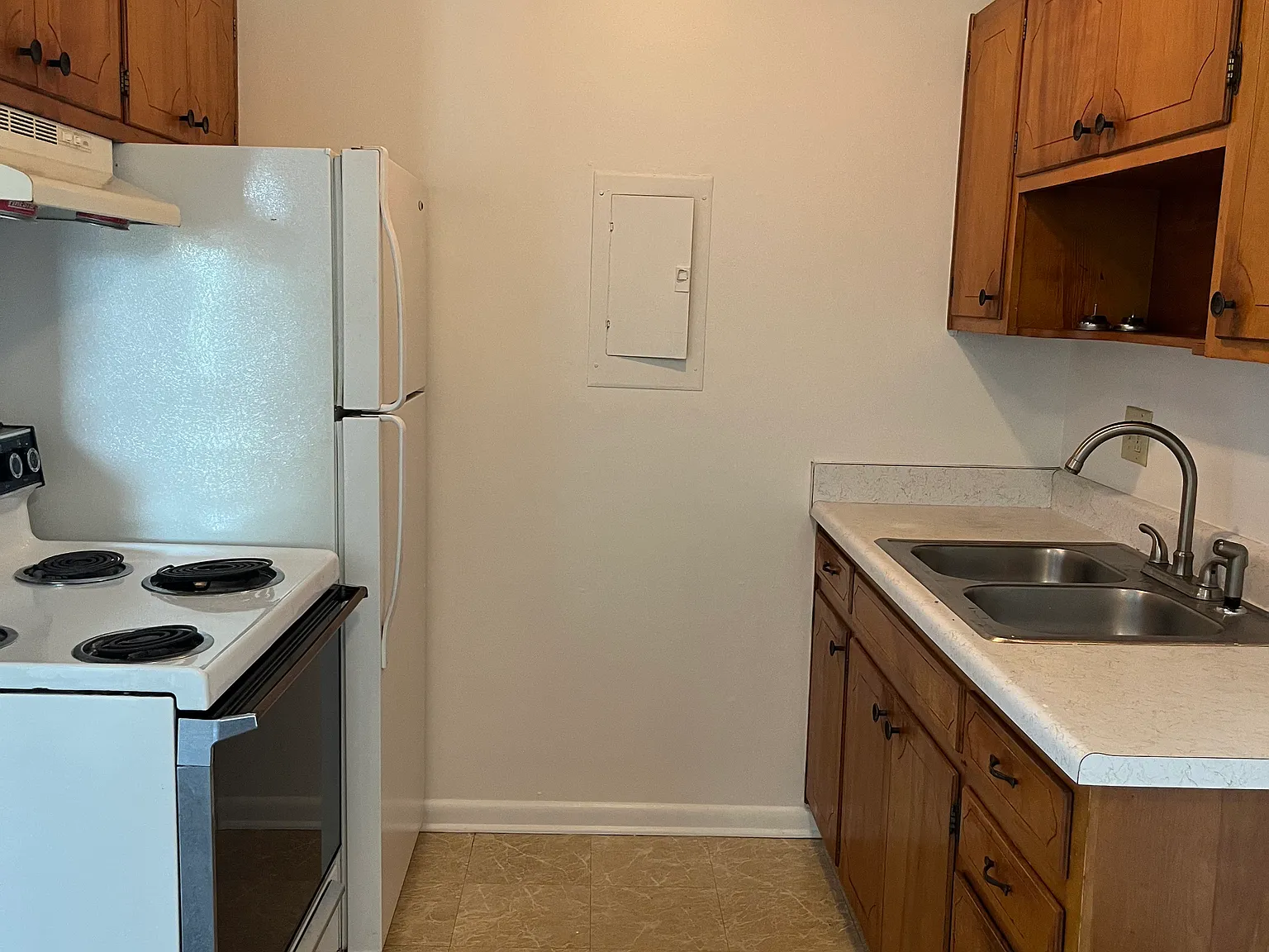 1 bed, 625 sqft, $995 — Photo 2