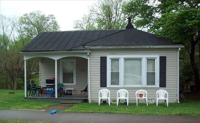 1st image of 17 Garland St