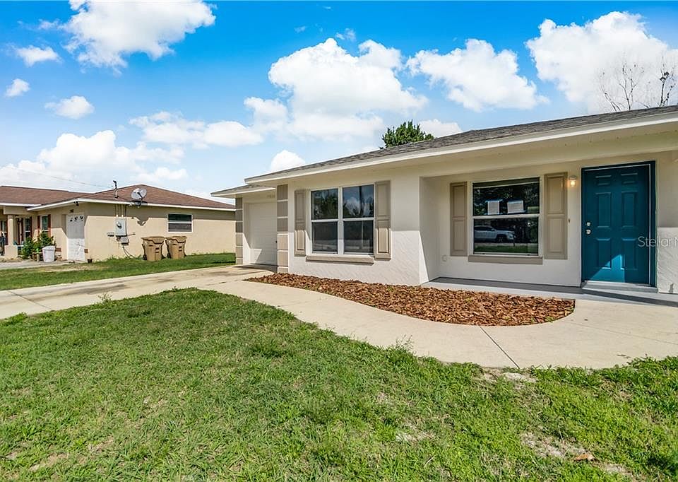 1st image of 35804 Oakridge Dr