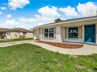 35804 Oakridge Dr, Leesburg, FL 34788