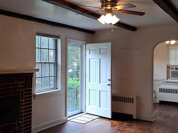 2nd image of 2403 Aiken Dr