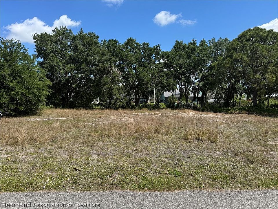 1st image of 125 Dardanella Ave