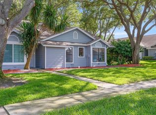 2668 Bentley Dr, Palm Harbor, FL 34684