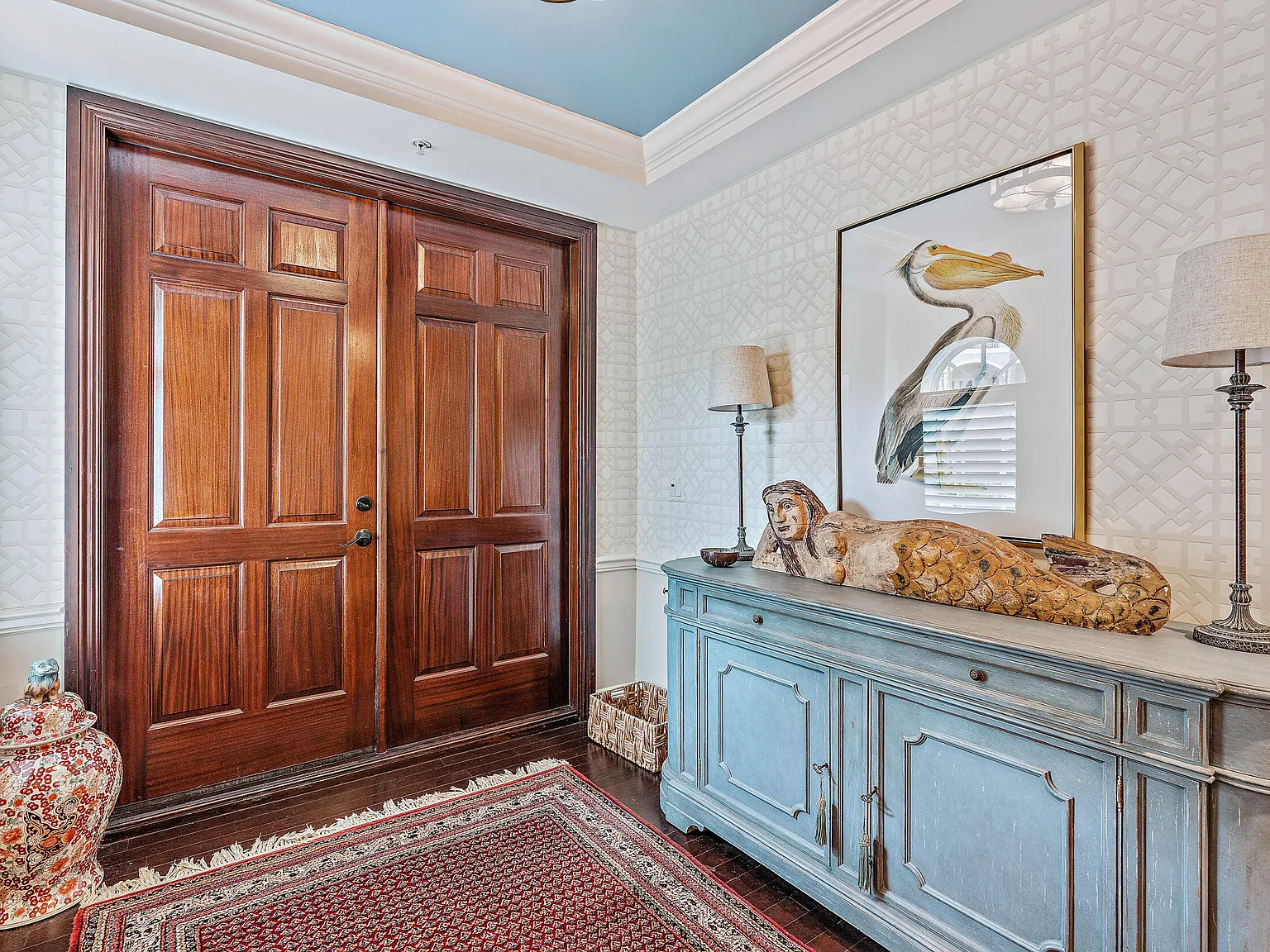 3 bed, 3.5 bath, 2965 sqft, $20,000 — Photo 3