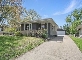 4118 Aurora Ave, Des Moines, IA 50310