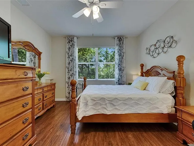 2068 Sifield Greens Way — Photo 26