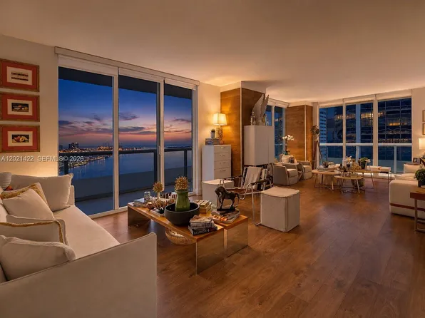 50 Biscayne Bl 3510 #3510, Miami, FL 33132