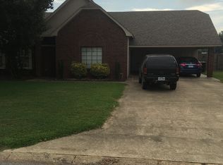 616 Honeysuckle Ln, Trumann, AR 72472