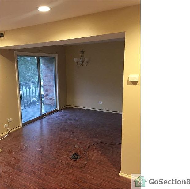 2nd image of 832 Sandra Dr APT 2B