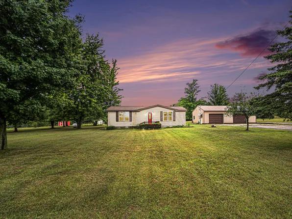 2771 W Arthur Rd, New Era, MI 49446