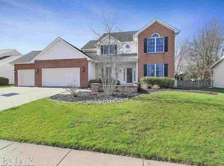 3309 Eagle Crest Rd, Bloomington, IL 61704