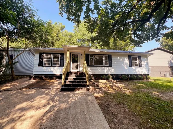 510 N Spruce St, Harrison, AR 72601