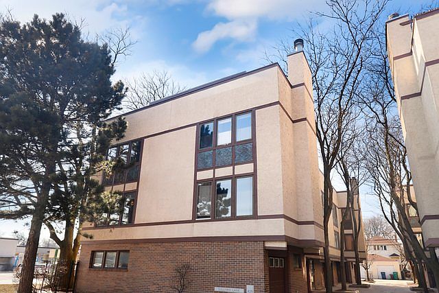 1st image of 429 S Oak Park Ave APT C
