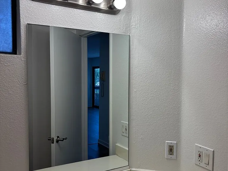 627 Orange Grove Ave — Photo 10