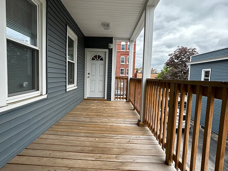 31 Chestnut St #2-C — Photo 18