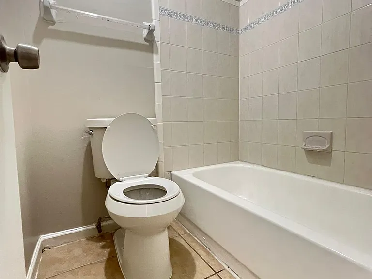 1512 Sophie Blvd — Photo 12
