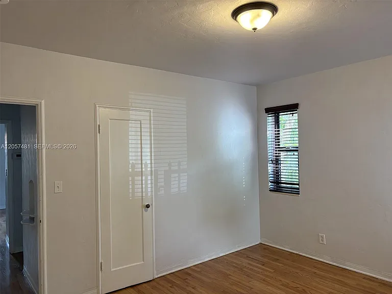 1263 SW 18th St — Photo 11