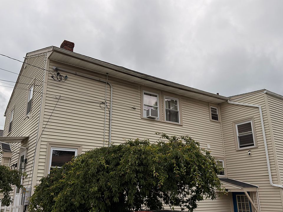 1st image of 597 S Main St Floor 2