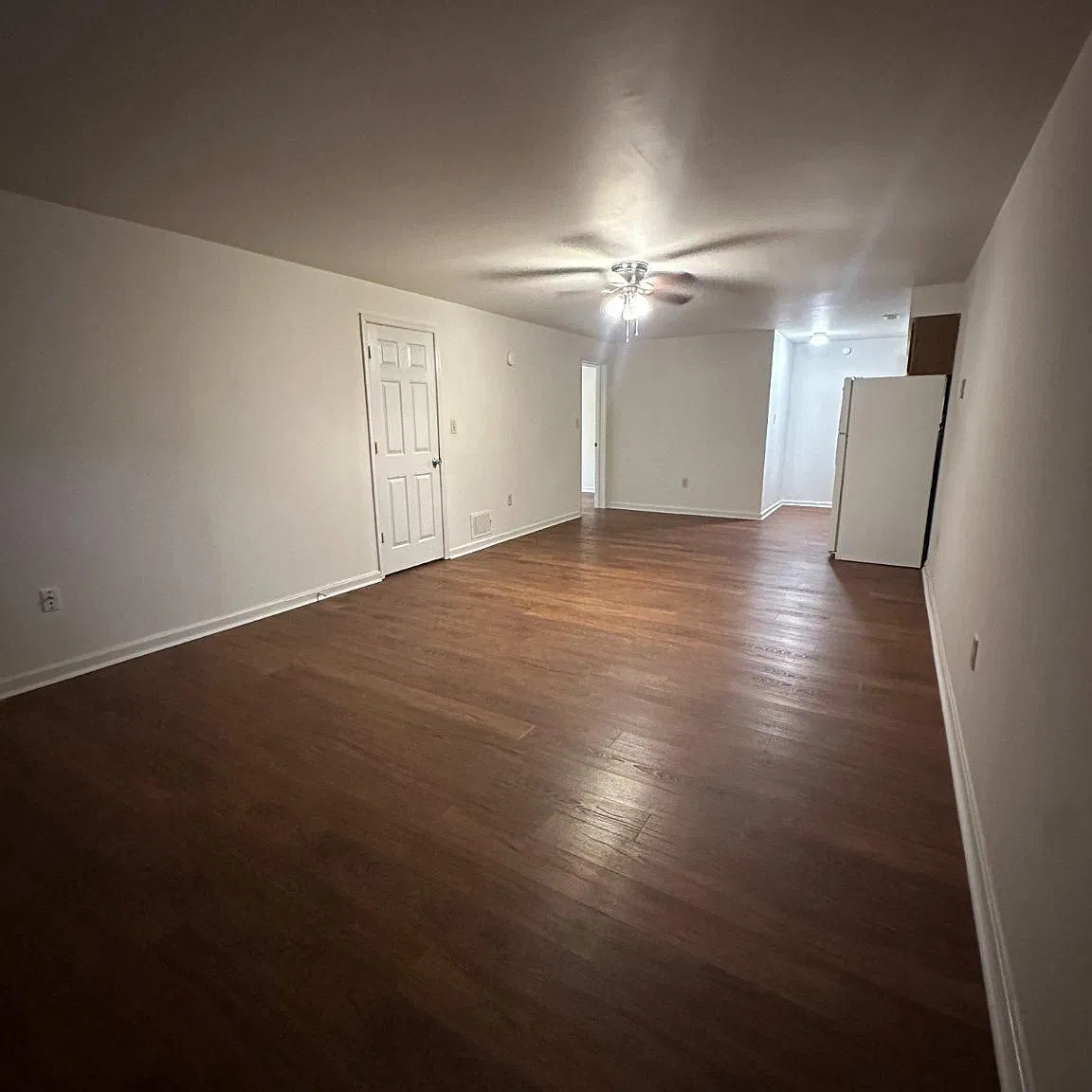 1 bed, 1.0 bath, $1,100 — Photo 3
