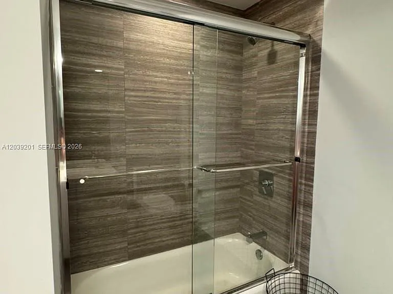 1010 Brickell Ave #1807 — Photo 18