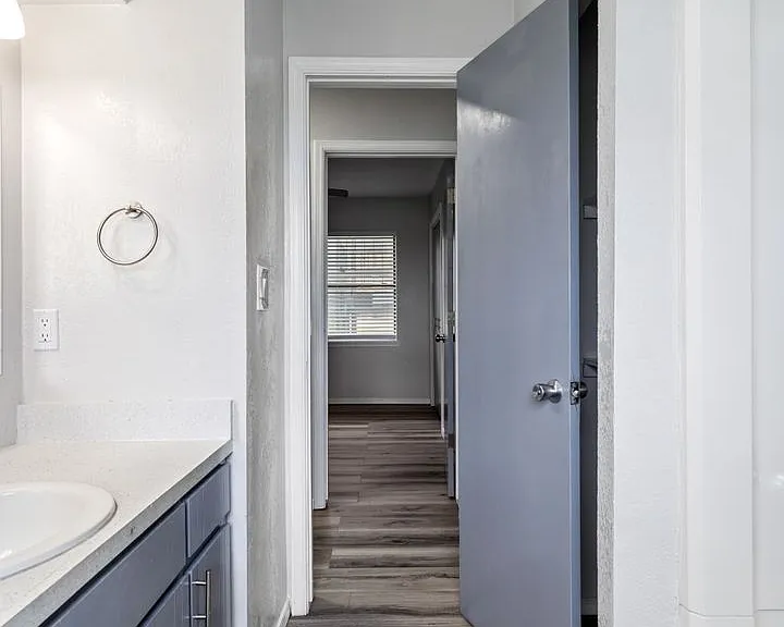 4009 NW Ozmun Ave #C2 — Photo 17