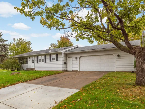 101 Fraiser St, Hastings, MN 55033