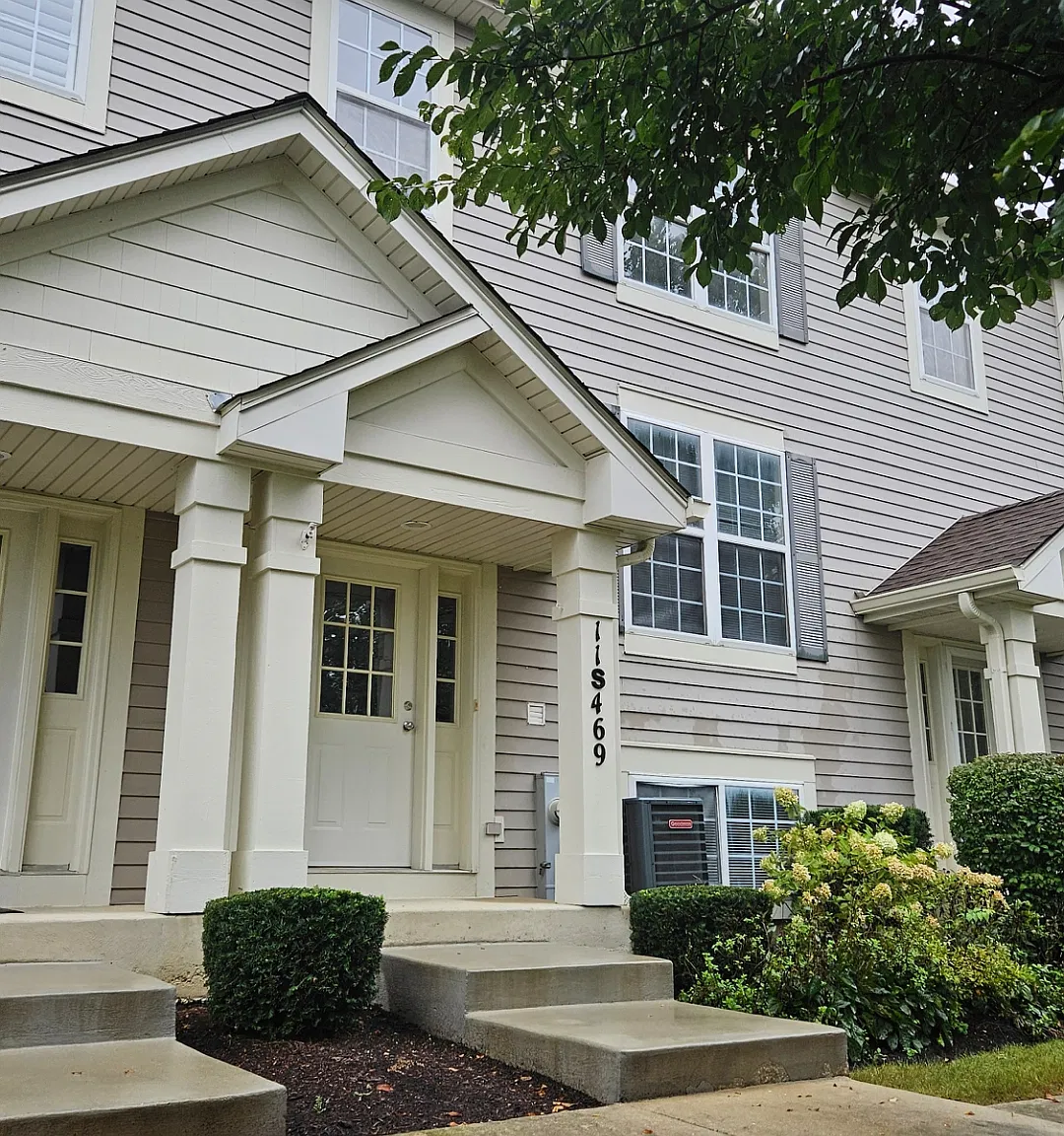 2 bed, 2.5 bath, 1944 sqft, $2,795 — Photo 1