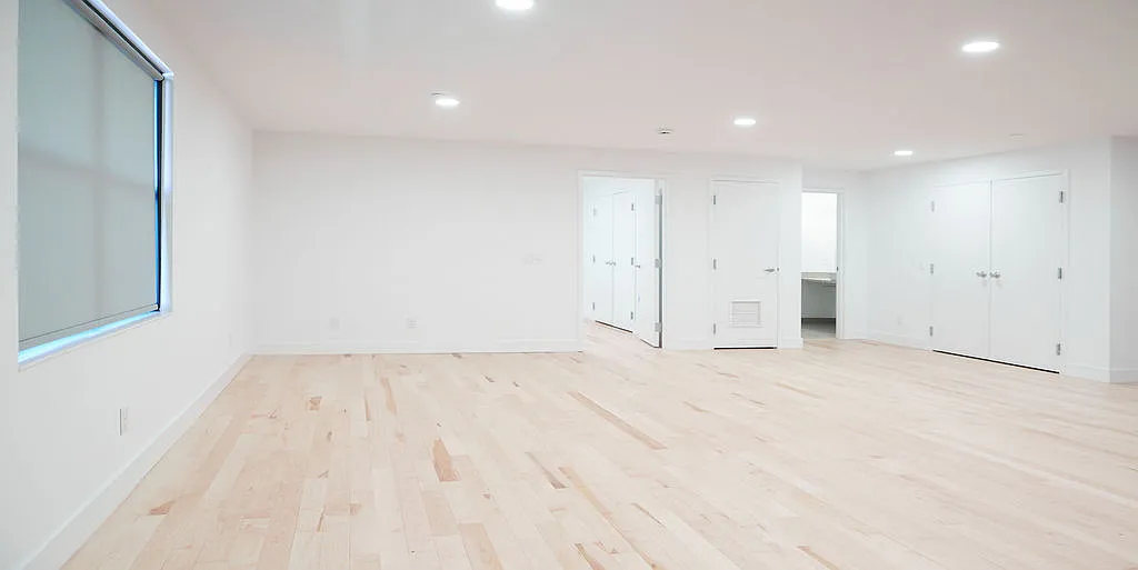 2 bed, 1142 sqft, $2,750 — Photo 1