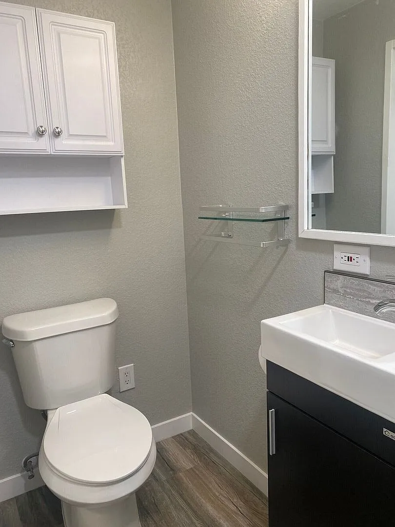 Charming 3BR Condo in Denver — Photo 4