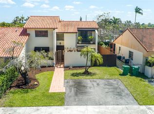 8982 SW 9th Ter, Miami, FL 33174