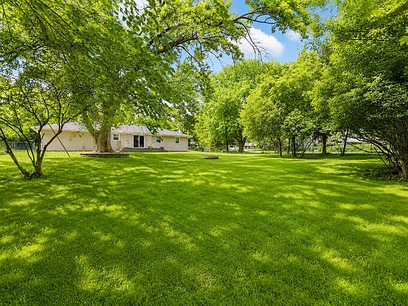 #5-Irving Large Fenced Tree Shaded Yard_07232026