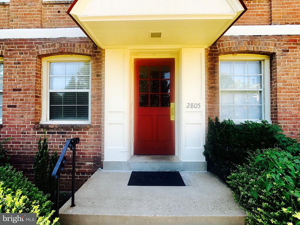 1st image of 2805 Arlington Blvd APT 101