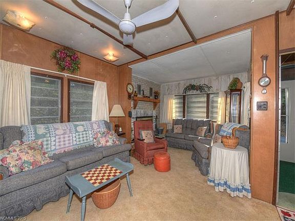 2nd image of 285 Bradley St #8