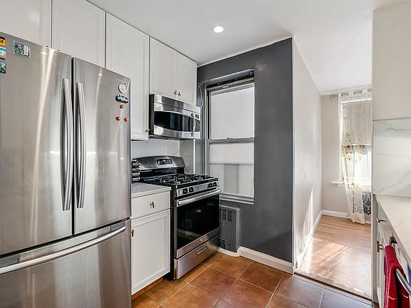 3rd image of 105-30 66th Ave #5E