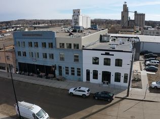 24 1st St NE, Minot, ND 58703