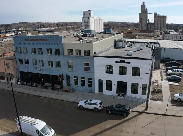 24 1st St NE, 24 1st St NE APT D, Minot, ND 58703