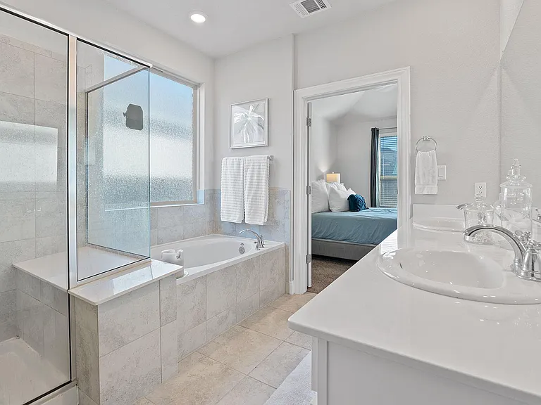 209 Birkshire Dr — Photo 20