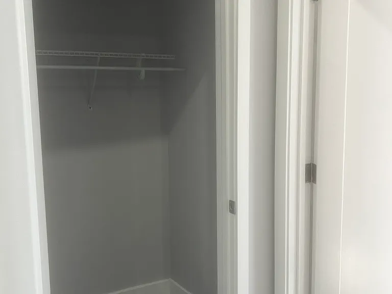 302 Richmond St #27A — Photo 13