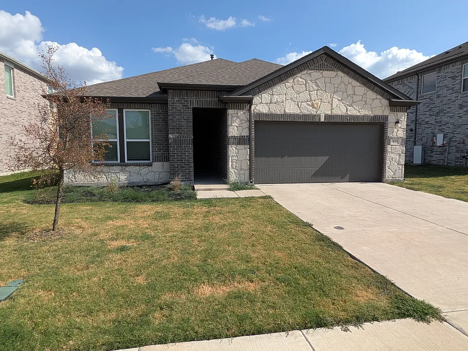 425 Princewood Dr
