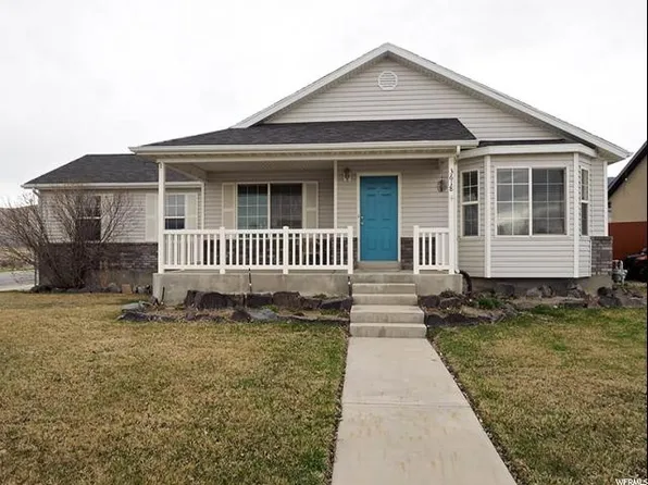 3618 N Easter Dr, Eagle Mountain, UT 84005
