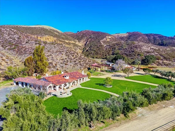 19326 Airline Hwy, Paicines, CA 95043