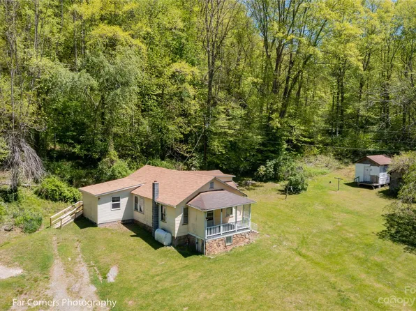 878 N Fork Rd, Barnardsville, NC 28709