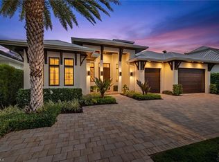 2140 Tarpon Rd, Naples, FL 34102