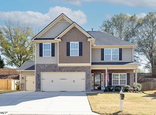 10 Crossbrook Way, Simpsonville, SC 29681