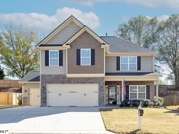 10 Crossbrook Way, Simpsonville, SC 29681